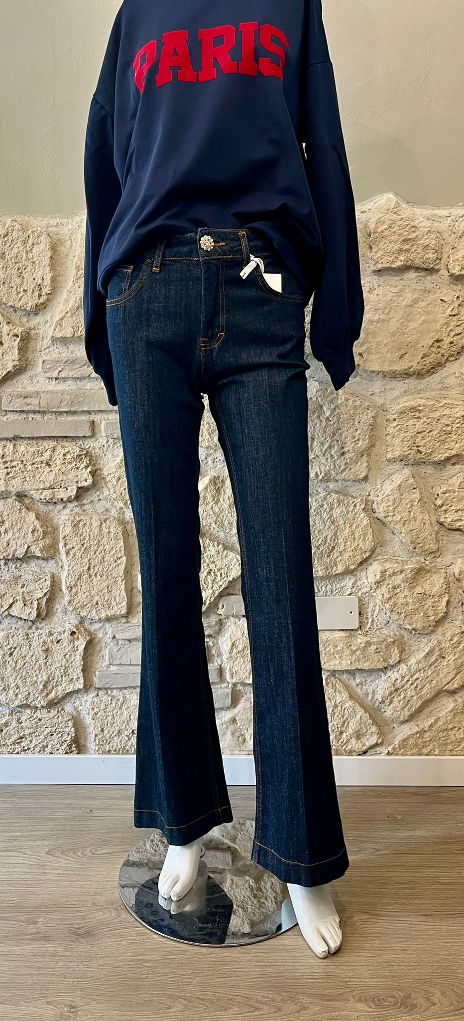 Susy Mix Jeans con bottone gioiello